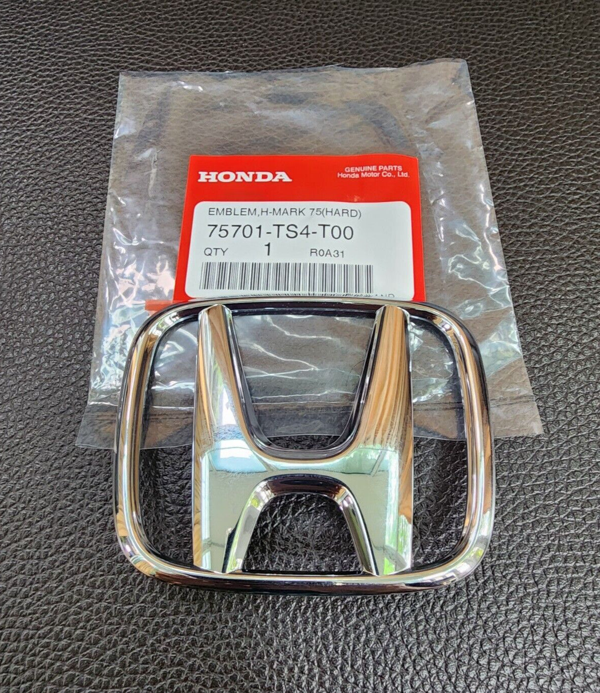 HH for HONDA for CIVIC FB Chrome Embroidered Badge for Rear Side Applicable to for Honda for CIVIC 2012-14