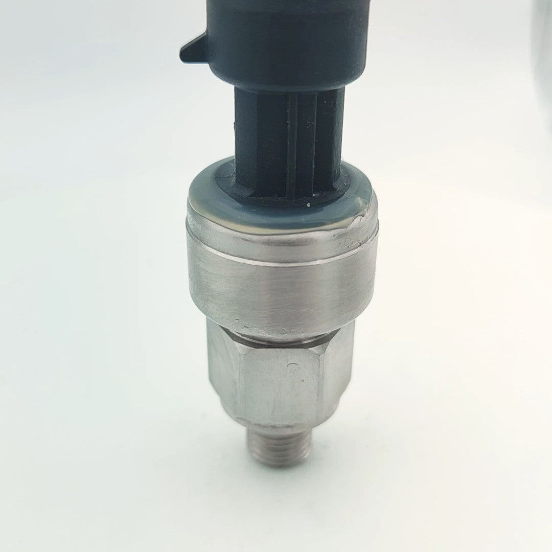electronic engine oil pressure sensor 100cp2-137