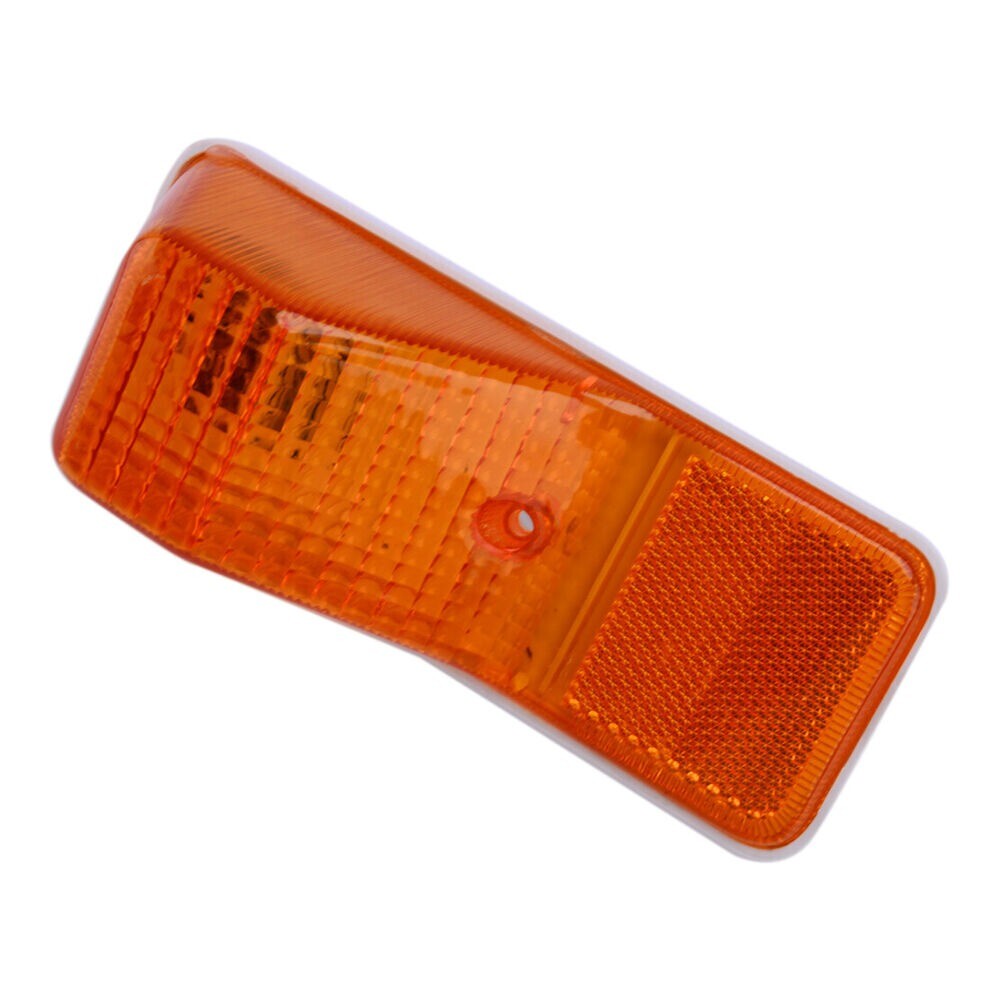 2pcs/set Front Door Side Marker Light Fit for UD 1800 2000 3300 1995-2010 n