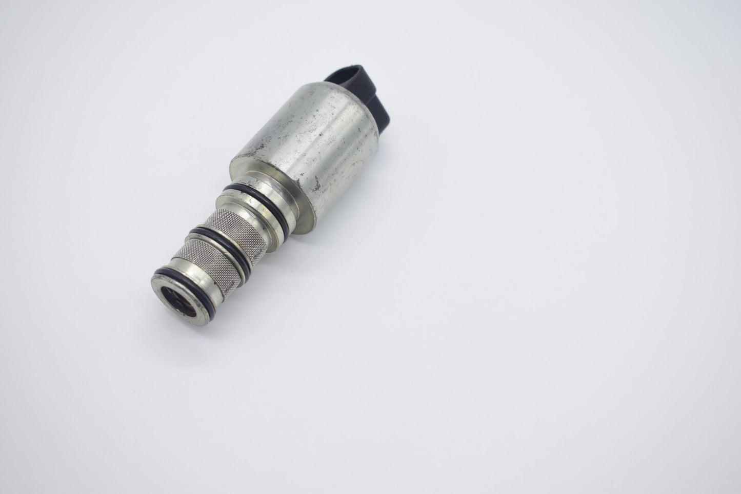 Solenoid valve control valve suitable for John 16523-5141 RE211156- n