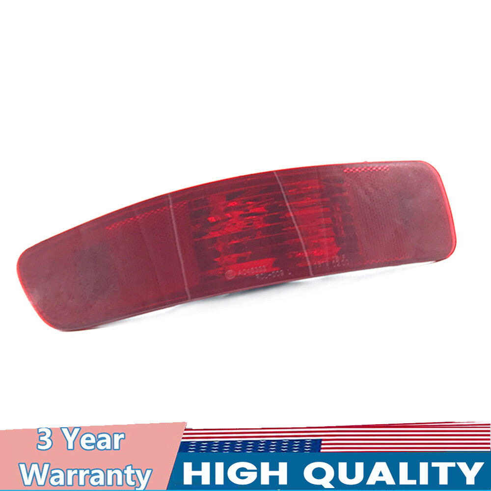 Suitable for Mitsubishi Outlander left rear taillight bumper reflector 8352A005