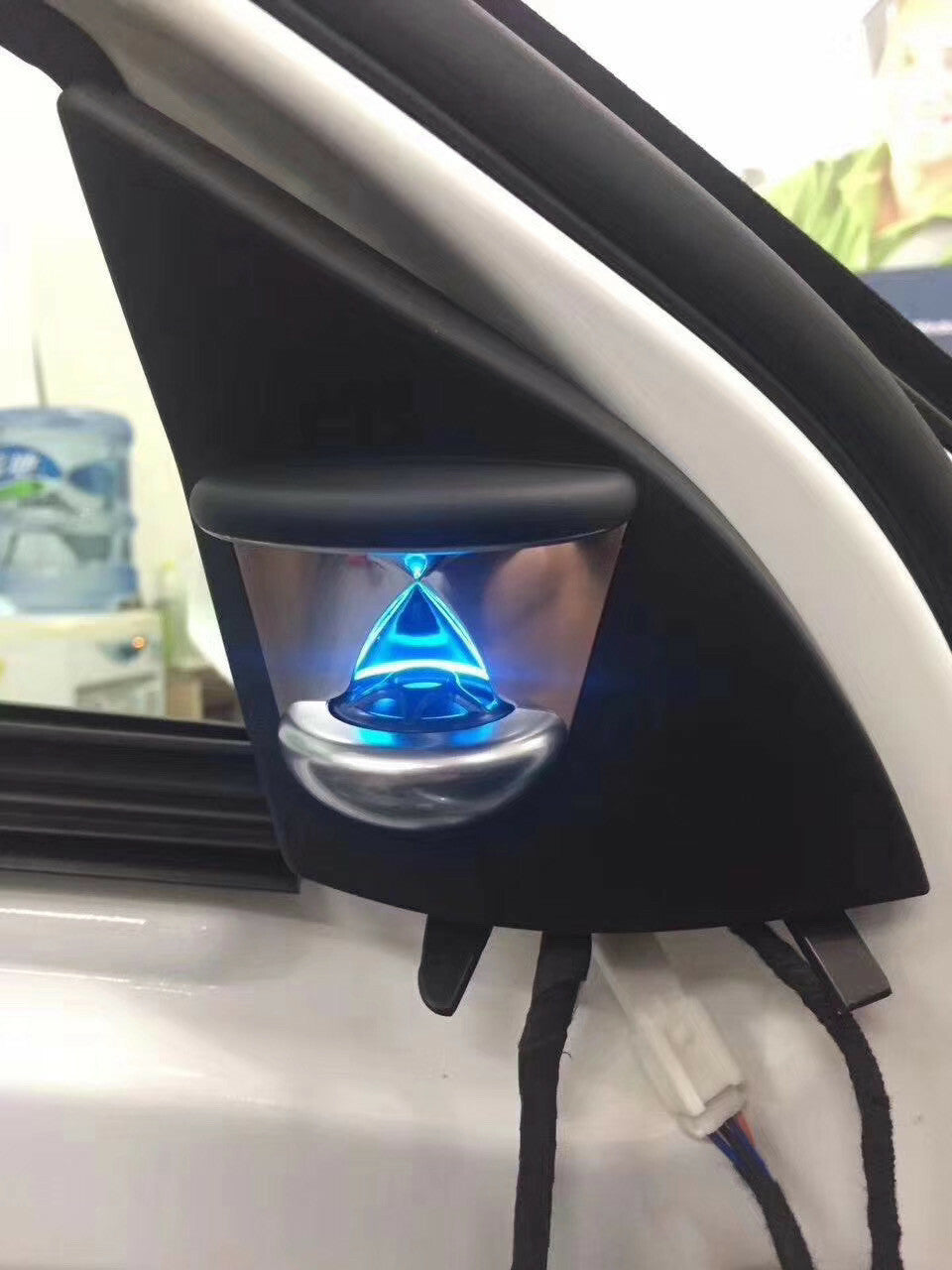 12 color Illuminated speaker tweeter sand clock style for Mercedes W166 GLE X166 v