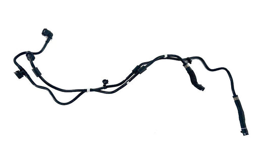 Engine coolant overflow hose suitable for Mercedes W205, C180, C200, C250, C300, CLA180, CLA200- n