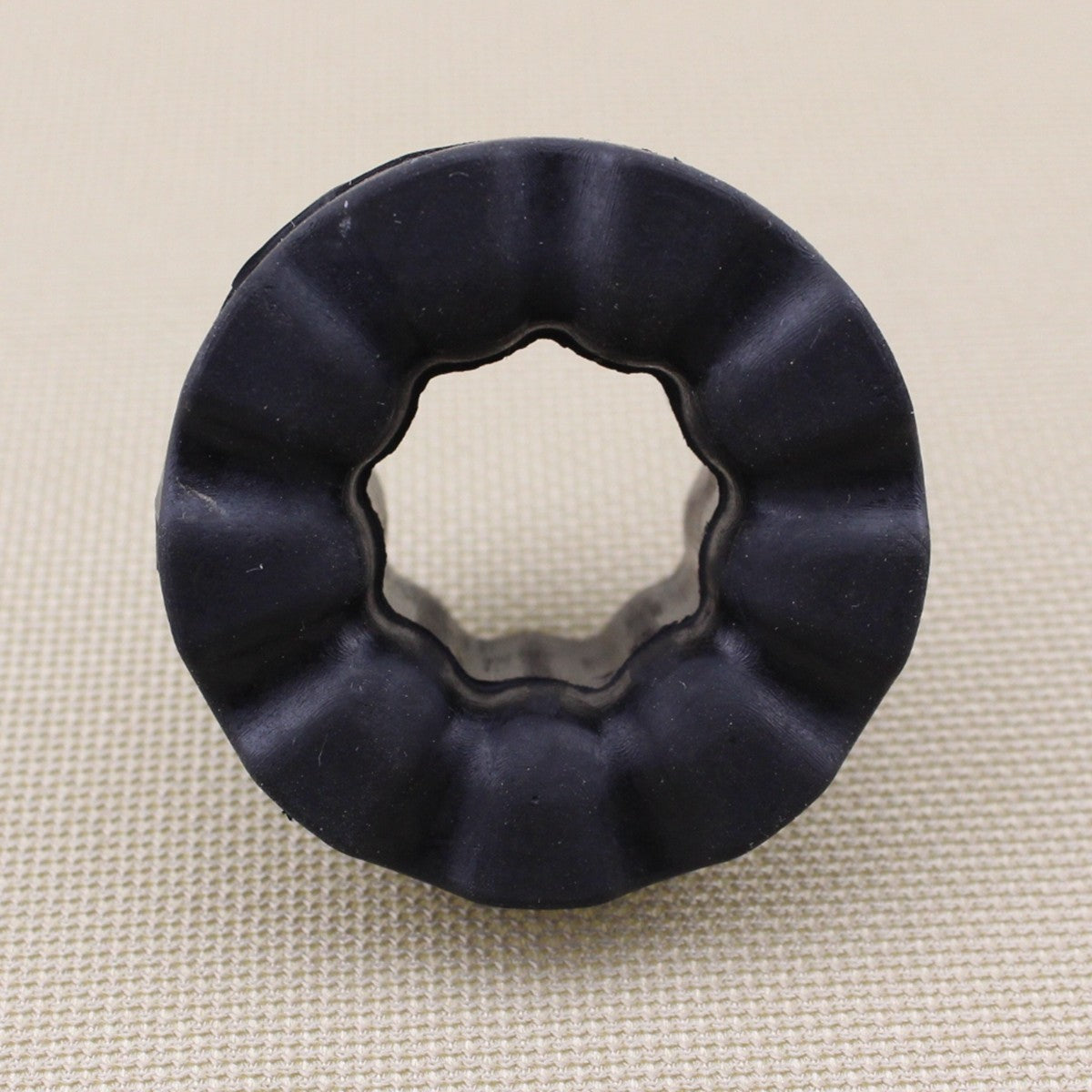 0995040212 mounting rings for Mercedes W203 W204 W209 C230 C350 radiators.