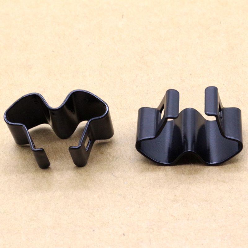 2. Suitable for Nissan 05-18 Frontier Pathfinder Xterra 78836-ZP40A fuel door spring clip