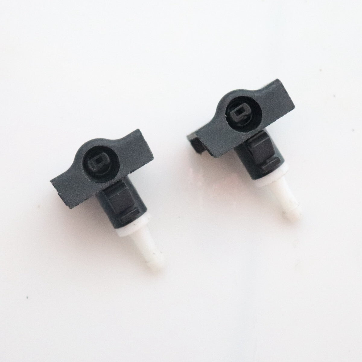 289329N00A for NISSAN Maxima Windshield Wiper Washer-Nozzle Spray Jet 2 PCS