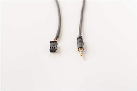 Retrofit AUX in adaptor music cable for Mercedes E/CLS/SLK w211 c219 R171 Comand v