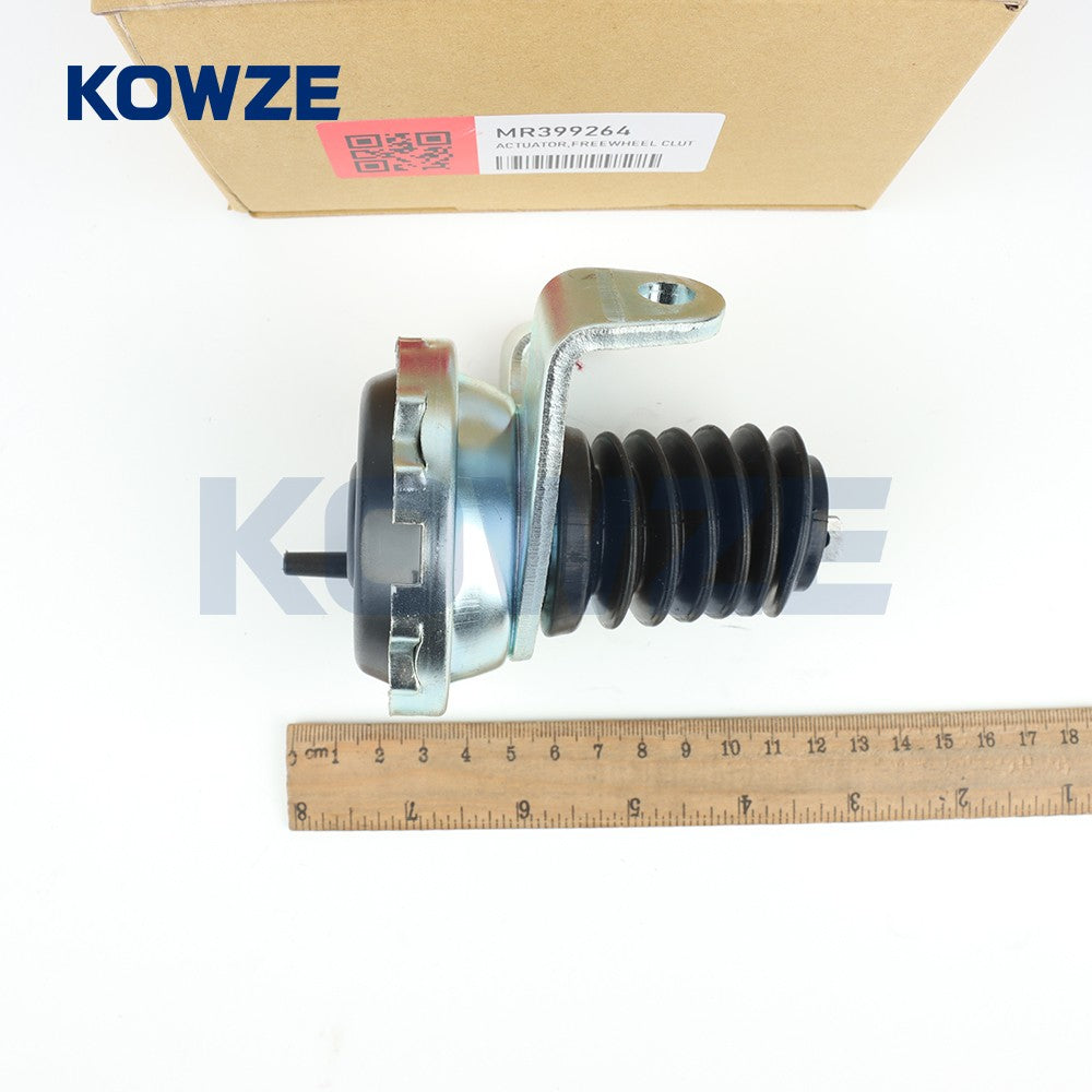 Freewheel Clutch Actuator fit for Mitsubishi Pajero Montero IO PININ 1998-2007 Q