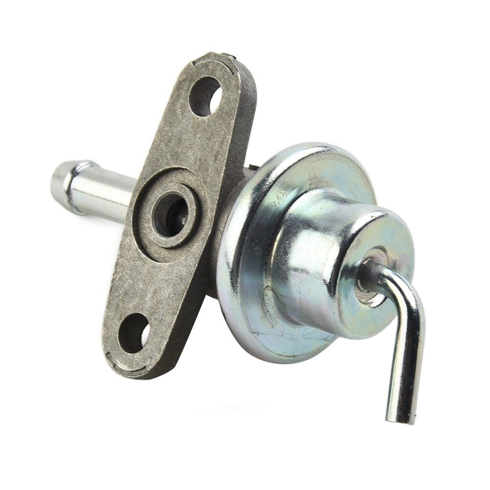 new automotive engine parts: pressure regulator and fuel injector suitable for CBR954R 02-2003- n