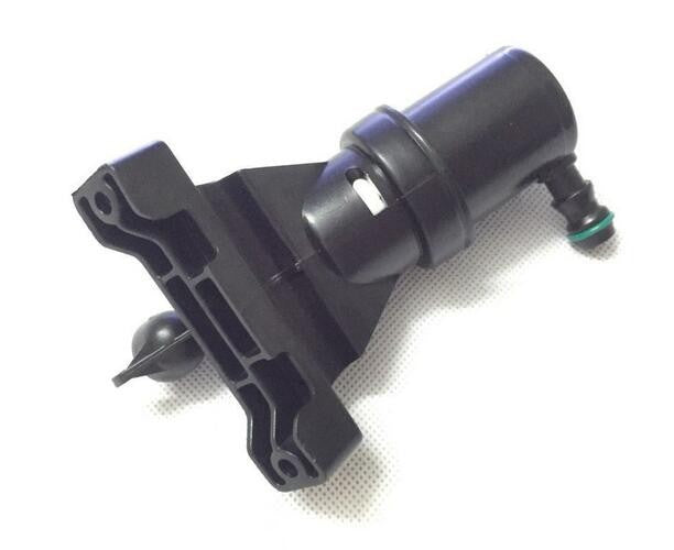 The brand-new left-side headlight washing machine nozzle cylinder is suitable for 730i, 735i, 750i, and 750Li. n