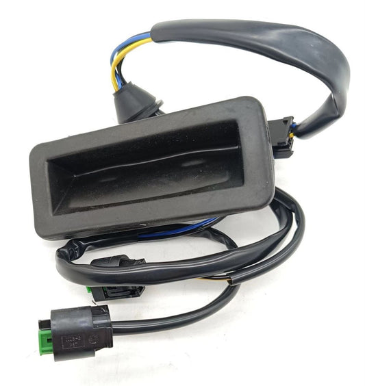 LR020997 Tailgate Lock Release Handle Switch for Land Rover Freelander 2- n