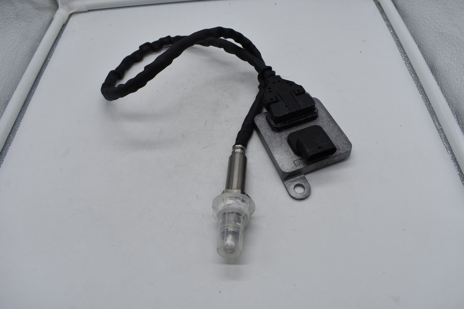 NOX Sensor Nitrogen Oxide for Mercedes-Benz A0009052809 A0009058511 A0009050108 Q