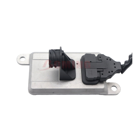 Intake air charging temperature sensor suitable for Mercedes-Benz e420 90-99