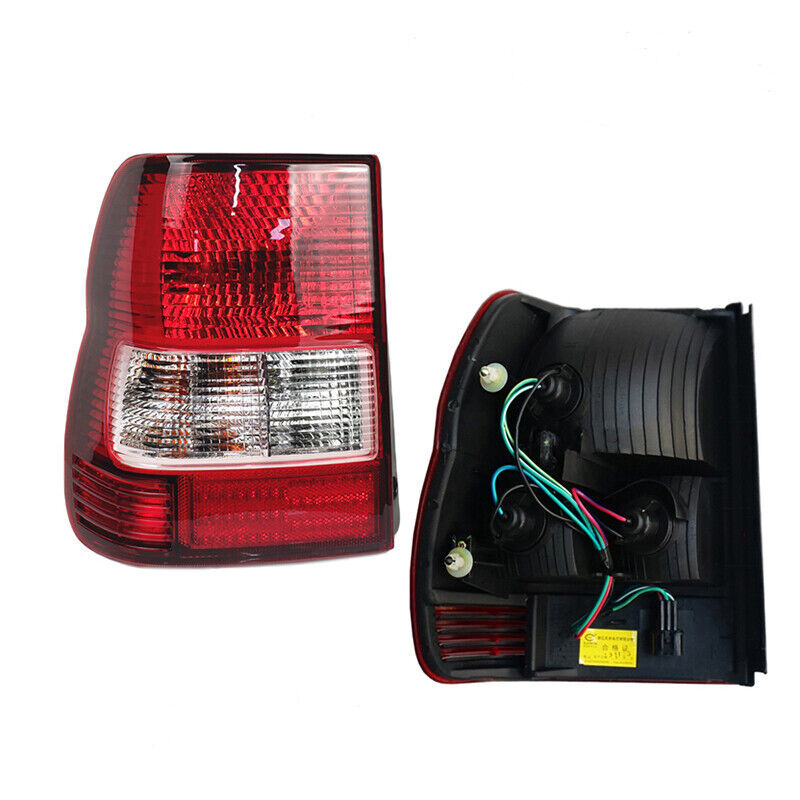 One right rear brake taillight for Mitsubishi Pajero models from 1998 to 2007.