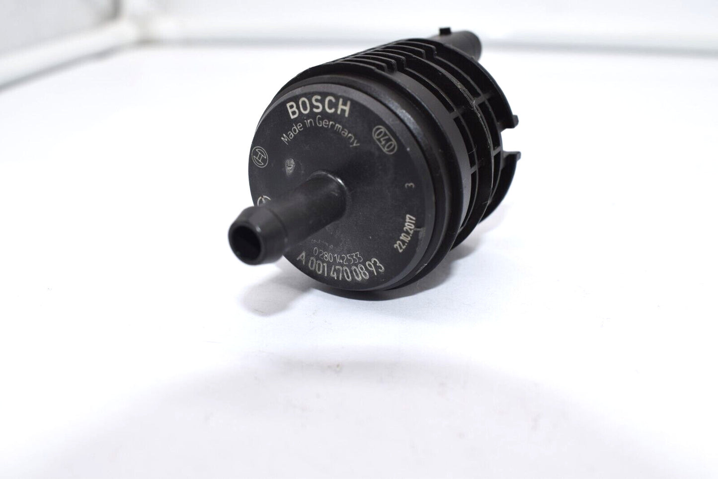 Steam tank purification solenoid valve A0014700893 0280142533 is suitable for 2016-17 for Benz E400 G550- n