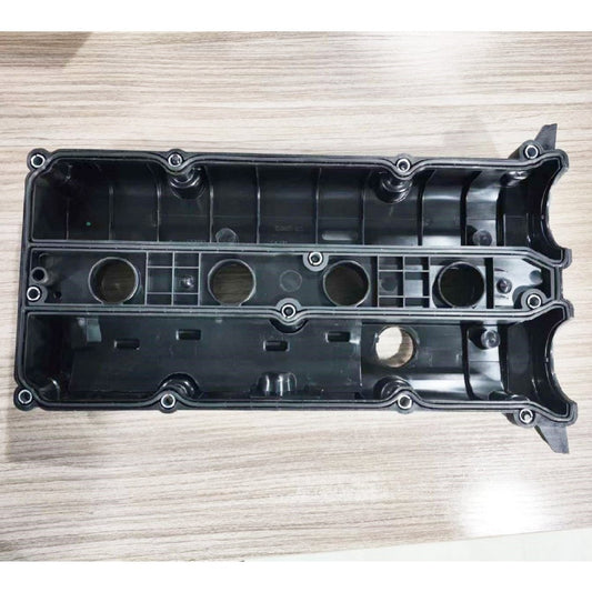 Cylinder Head Cover  for ford  Fiesta CNN TREND 2281362 2243819 Q