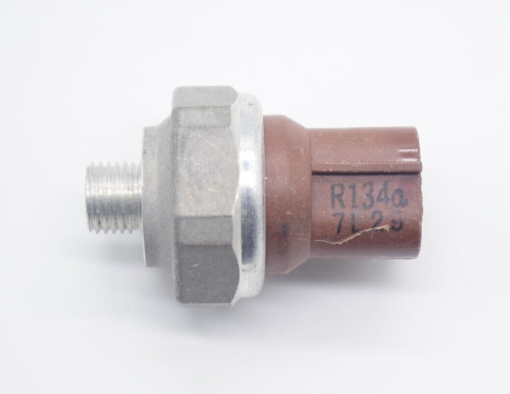 for ISUZU DMAX air conditioner switch, for ISUZU RM AC pressure switch CE100000870- n