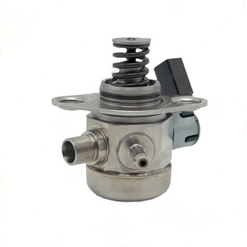 High-pressure fuel pump A2600700000 is suitable for W247, B220, B250, CLA35, and AMG models. n