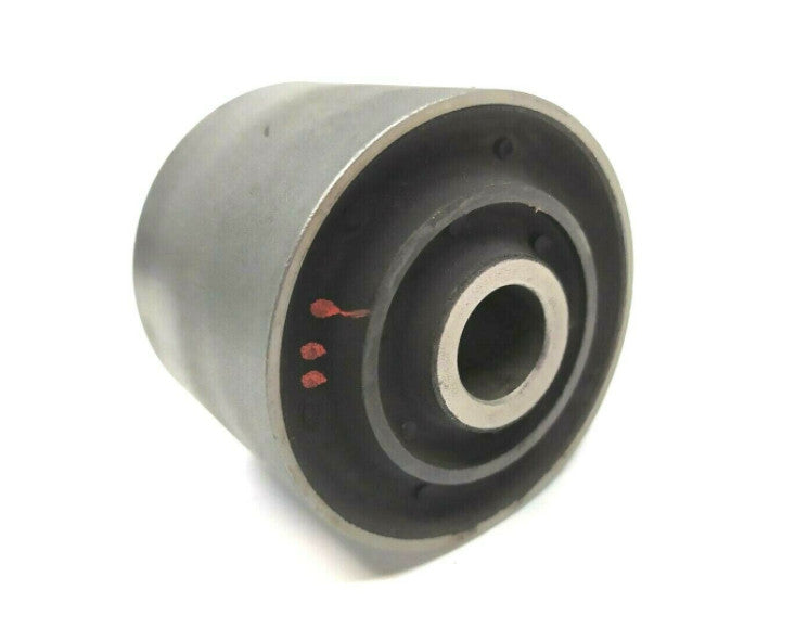 One rear suspension tail arm bushing is suitable for G500 G550- n