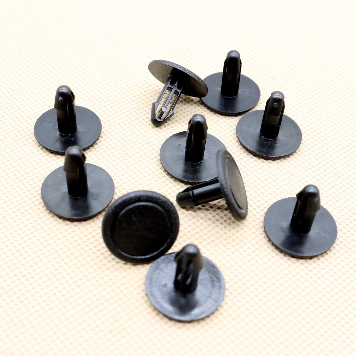 10-piece pack for VW 3C0-863-559 wheel cover mounting and interior trim securing clips