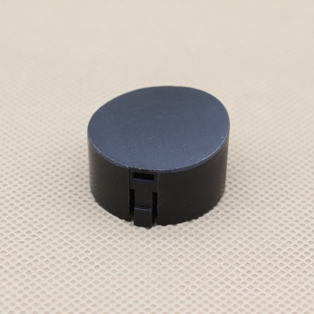 Rear windshield wiper arm caps are suitable for Buick Rainier, for Chevrolet Blazer, and for GMC Envoy.