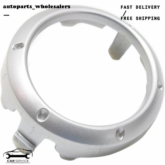 Silver fog light trim on the driver or passenger side is available on for Toyota Highlander 2004-2007 models.