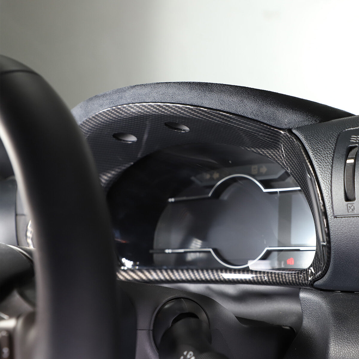Carbon fiber ABS fuel tank gas door cover trim for Toyota @Tundr@2007-2021