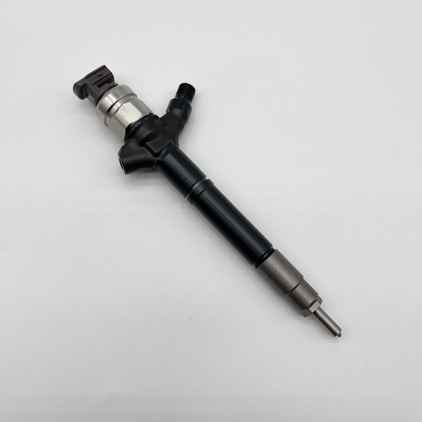 095000-9780 Diesel Fuel Injector fits for Toyota for Land Cruiser 1VD-FTV Engine