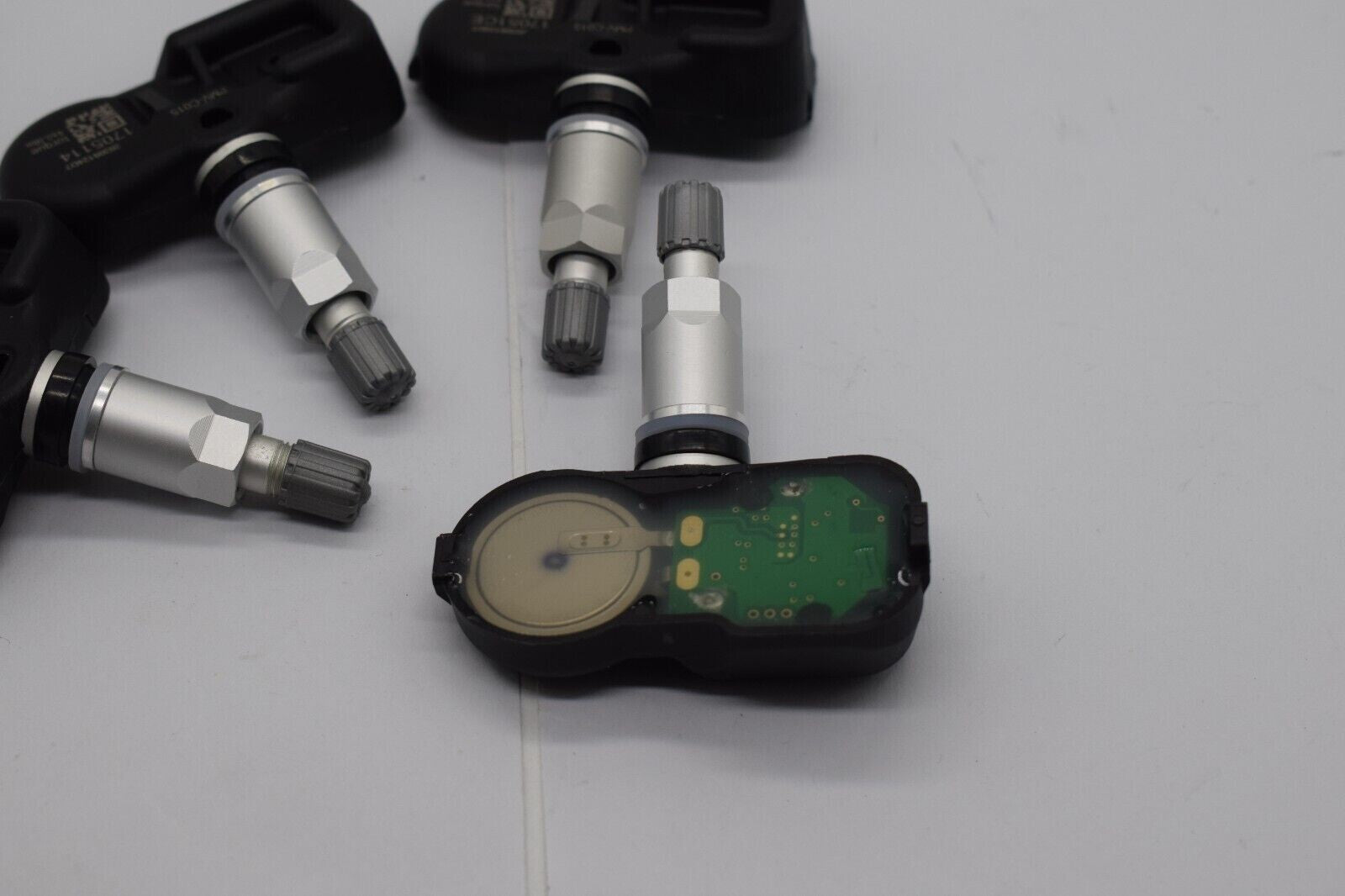 4PCS TPMS TIRE PRESSURE SENSOR for Toyota Tacoma for Lexus PMV-C015 42607-06030