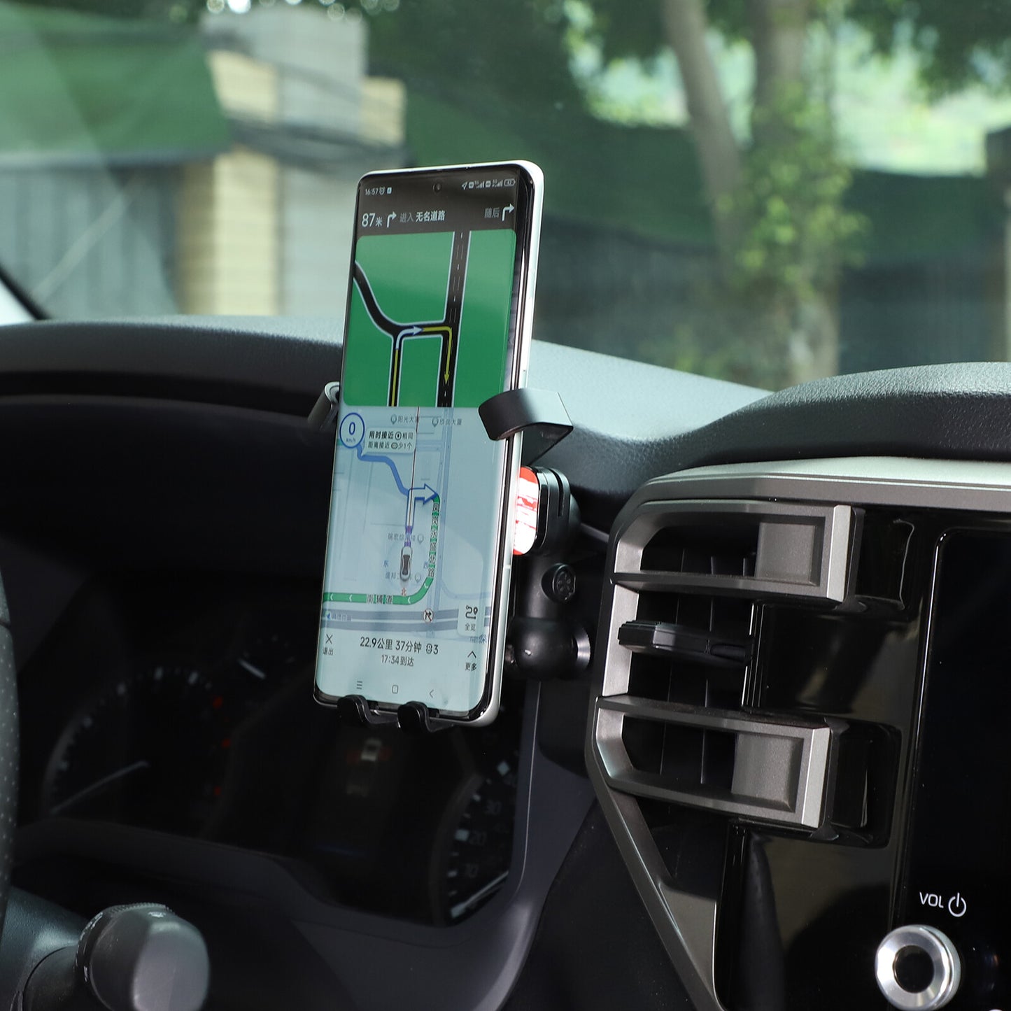 Navigation screen mounting bracket/phone holder for Tendera 2022+ (American flag) - n