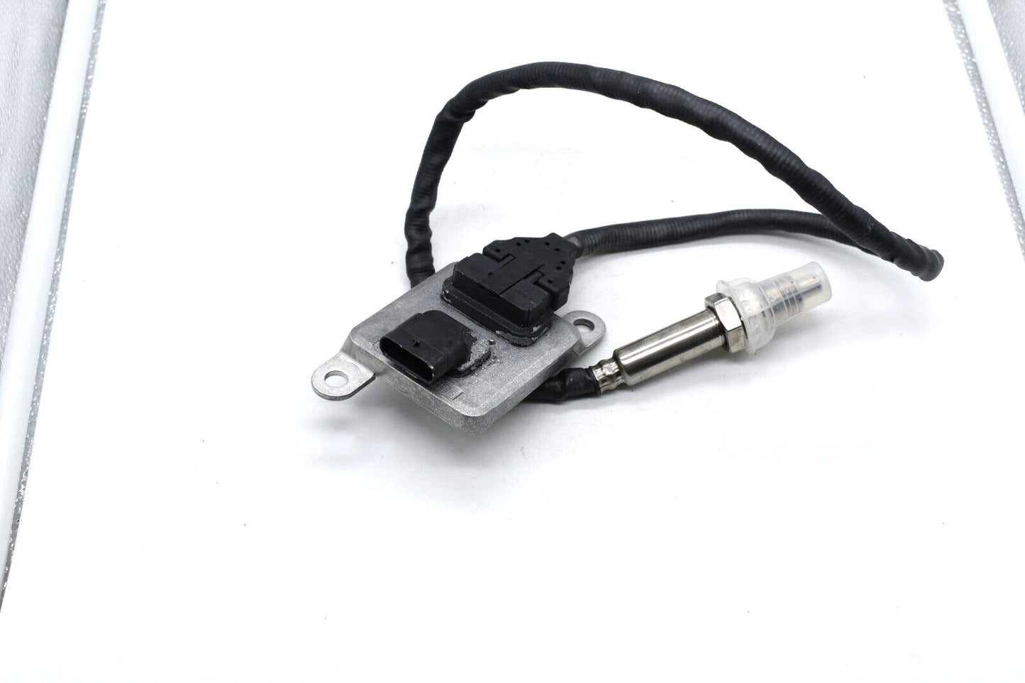 NOX sensor A0009053000 is suitable for W166, W205, S205, W213, R172, GLE320, GL350, and SLK350. n