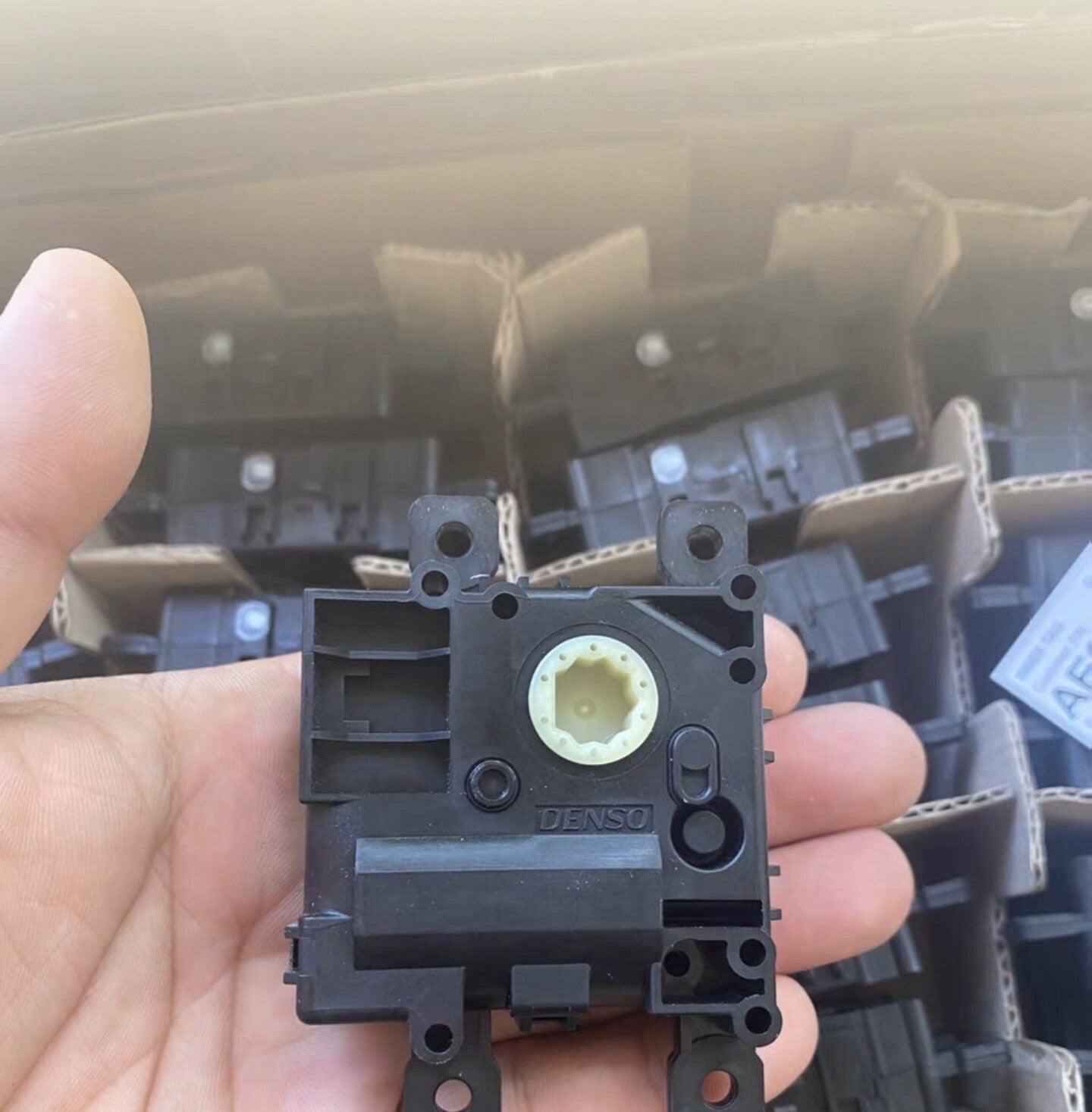 for TOYOTA 87106-0E110/87106-48240 Blower Motor Servo Motor for Camry , RAV4 Q