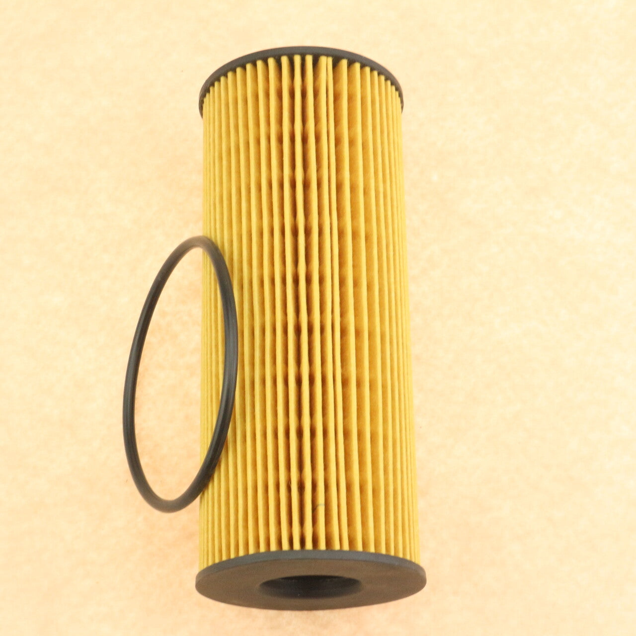 Fit for BMW X1 X3 X5 X6 E81 E87 E90 E91 2.0L 3.0L 4.4L Oil Filter 11427807177