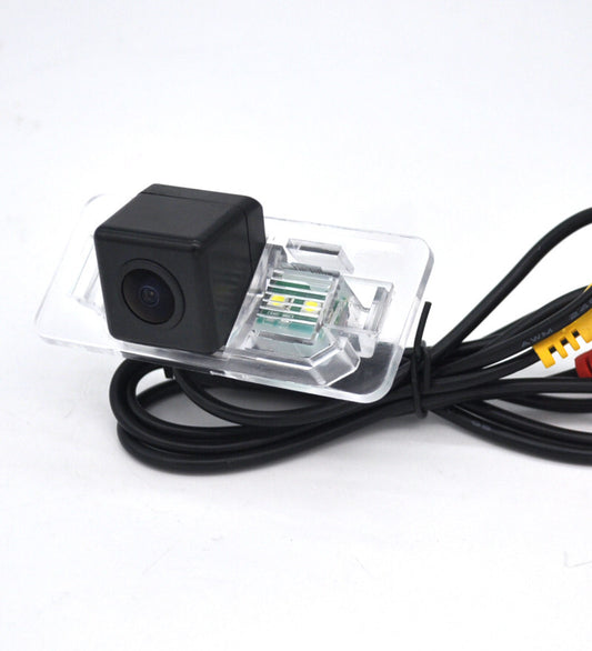 Reverse Camera Number Plate Light For E90 E91 E92 E93 F30 E70 x5 E39 E65 E71 v