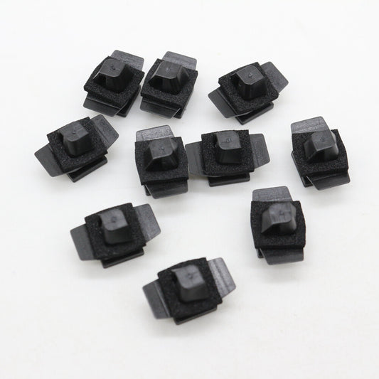 15-Piece Set of White Nylon Trunk Trim Panel Fixing Clips 51769148 for Fiat
