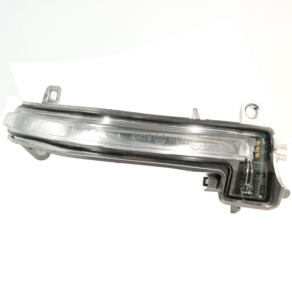 One pair of mirrored turn signals suitable for F20, F22, F30, F31, F32, i3 1, 2, 3, and 4 . n