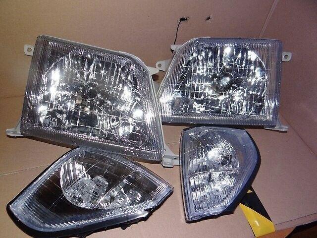 Headlights Head lamp Fit for Toyota for LAND CRUISER PRADO LC 90 1996 2002 Set L + R