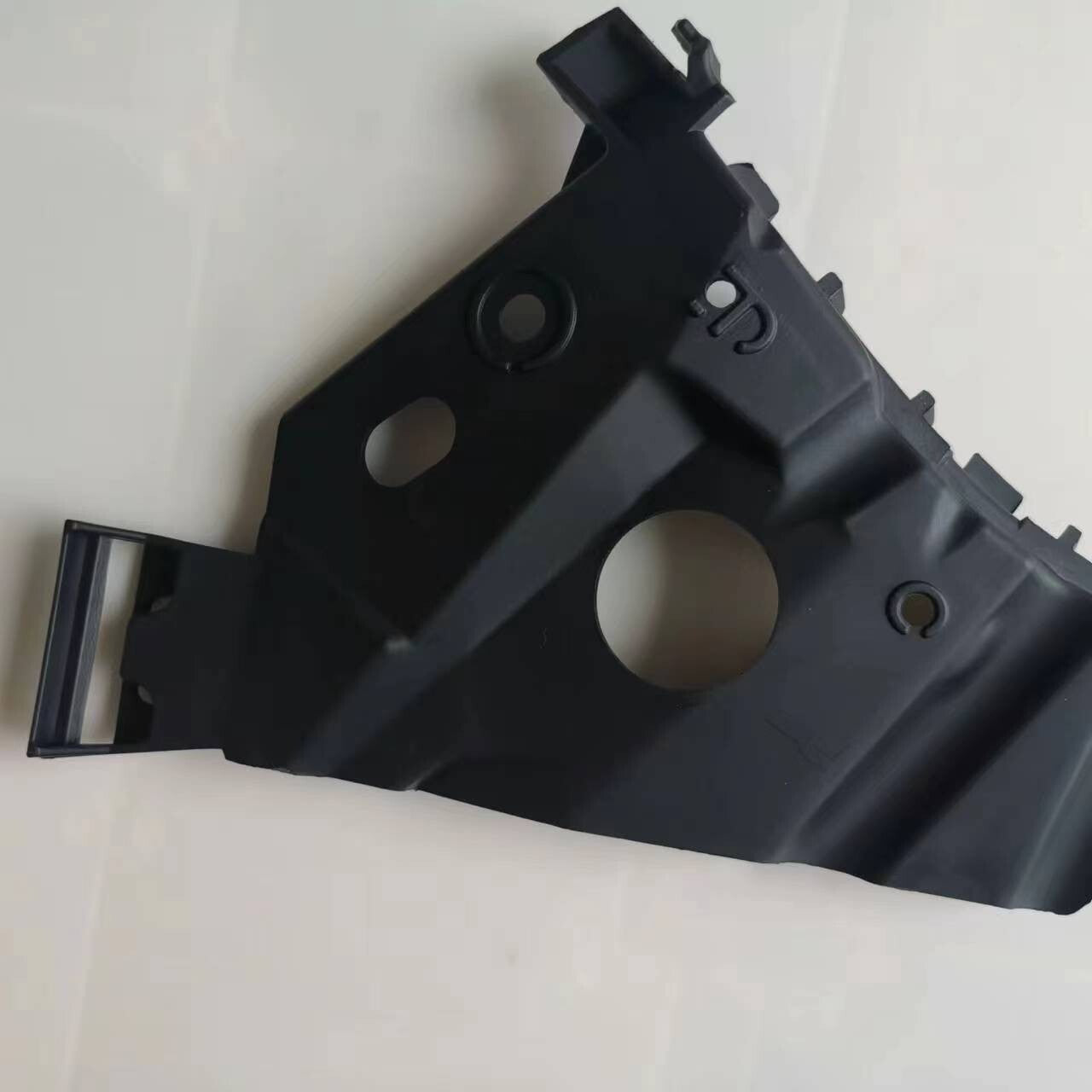 for Buick LaCrosse 2010-2013 Front Right Side Bumper Cover Support Bracket