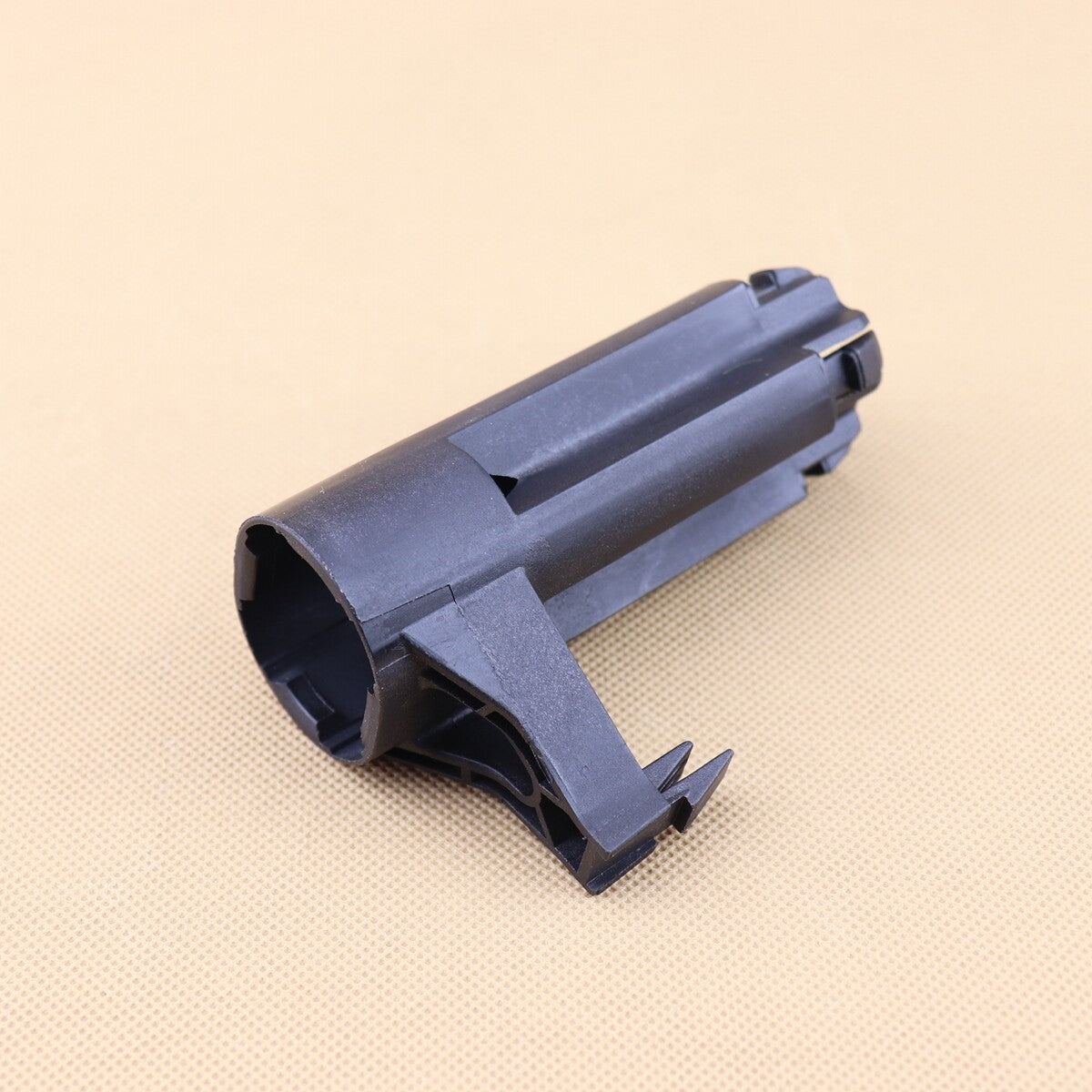 1-pack of front radiator upper brackets for Ford Focus 2012-2016 1.6L and 2.0L models CV6Z8A193B