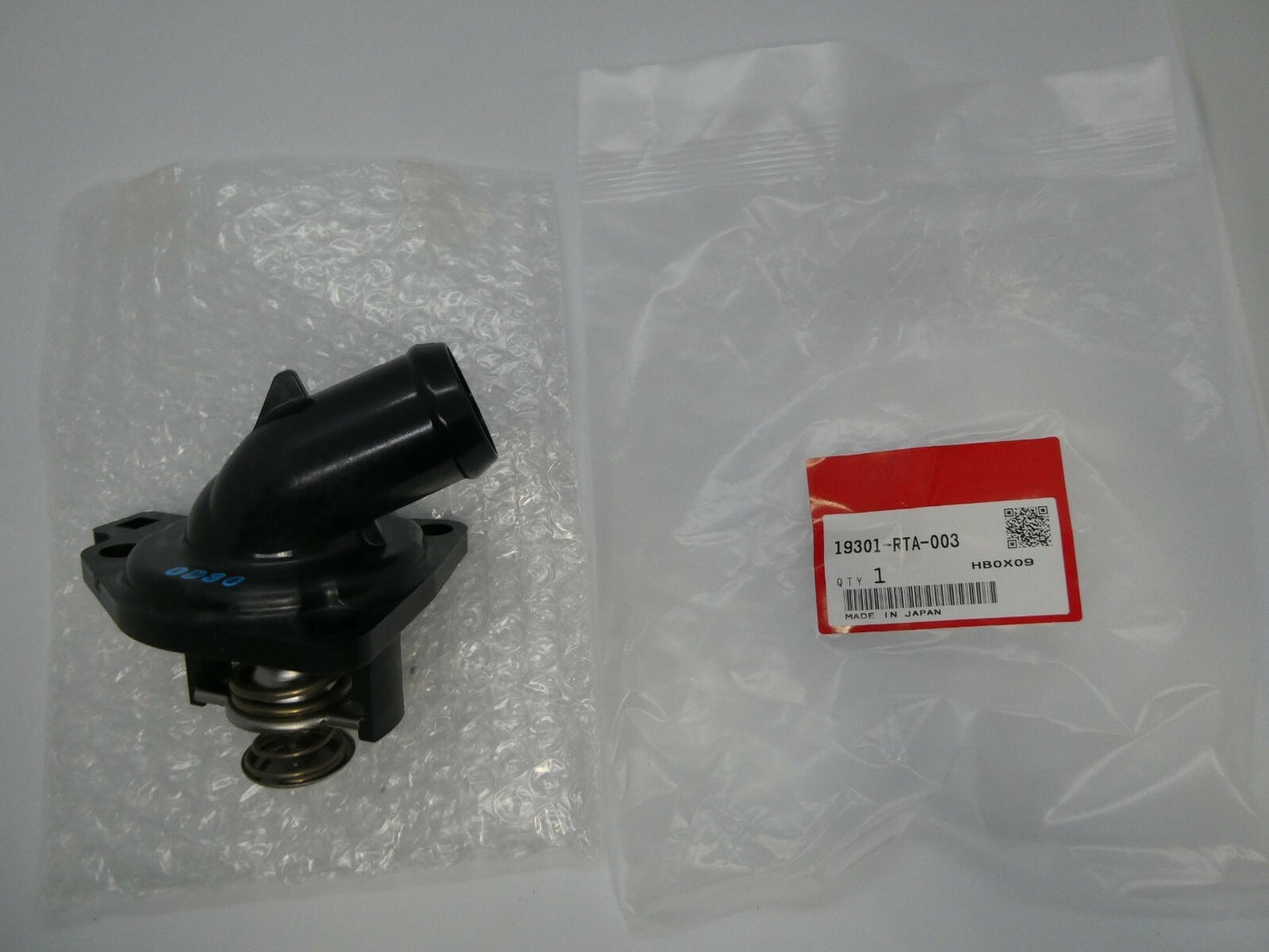 NEW Genuine Engine Coolant Thermostat Kit for Acura 19301-RTA-003 Q