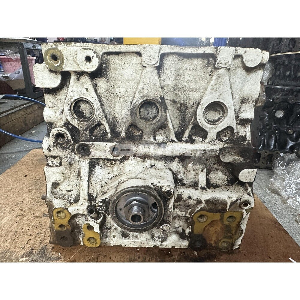 3TNE78 cylinder block is suitable for diesel engine parts.