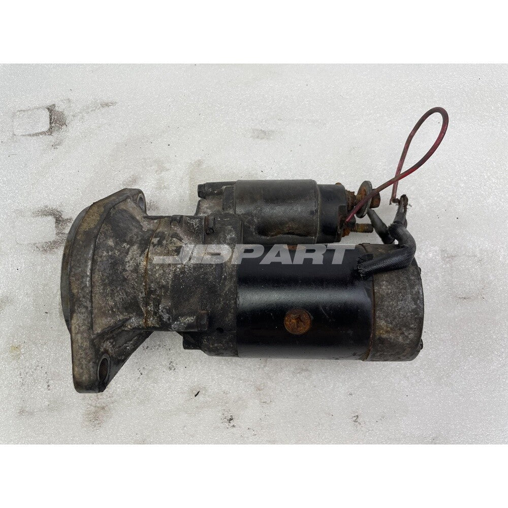 4TNV88-S starter motor 129685-77011 is suitable for diesel engine parts.