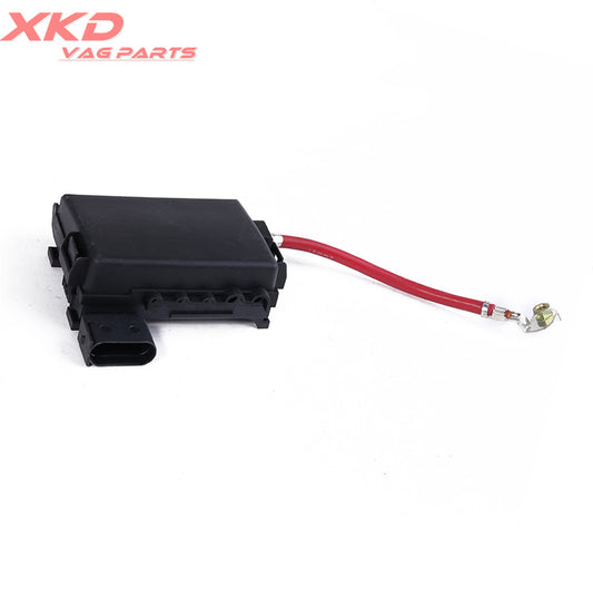 Fuse Box Battery Terminal for VW for Jetta for Golf MK4 Beetle 2.0 1.9TDI 1J0937617D Q