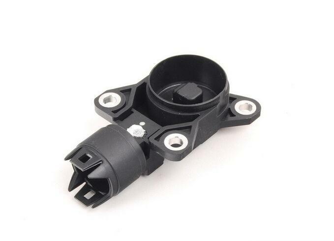 The eccentric shaft sensor is suitable for E53, E60, E65, E66, E70, 540i, 545i, 550i, 745i, 745Li, and X5. n