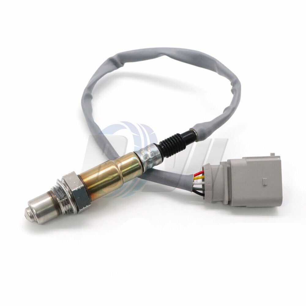 The new upstream oxygen (O2) sensor is suitable for Beetle models 2014-2017 (06K906262AG). v