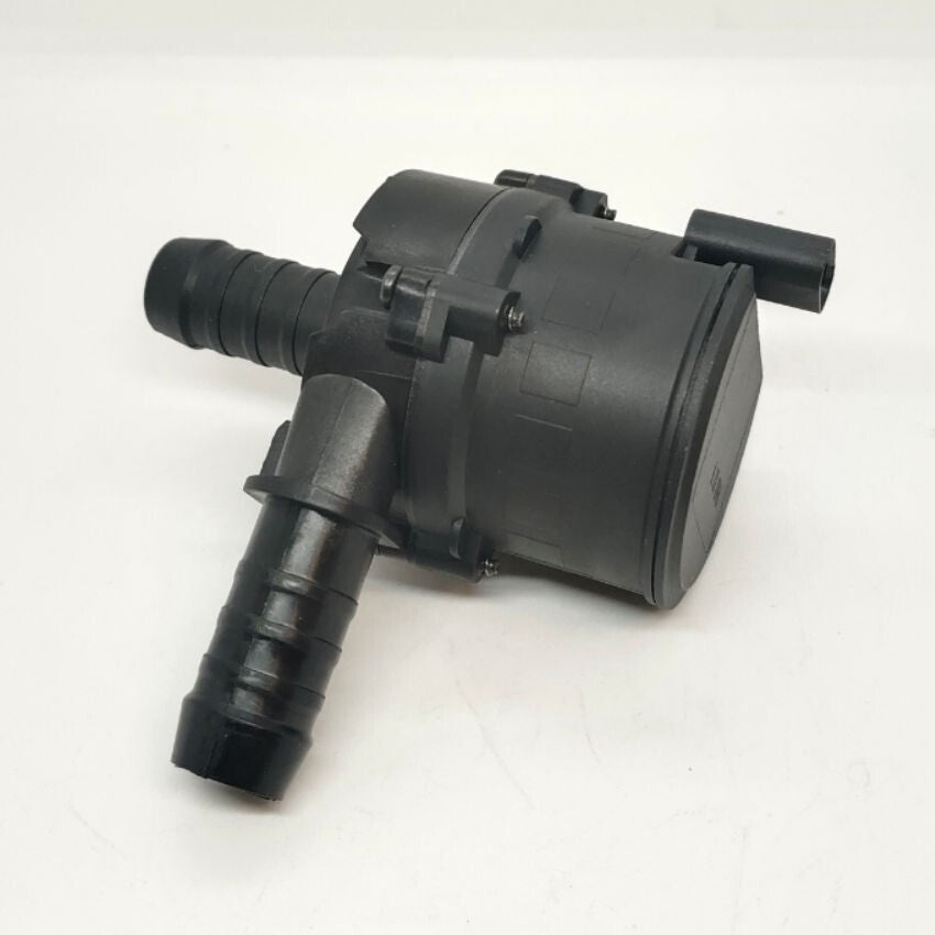 GV6Z-18D473-B and GV61-18D473-BB coolant water pumps are suitable for Ford Escape MKC 2.0L.