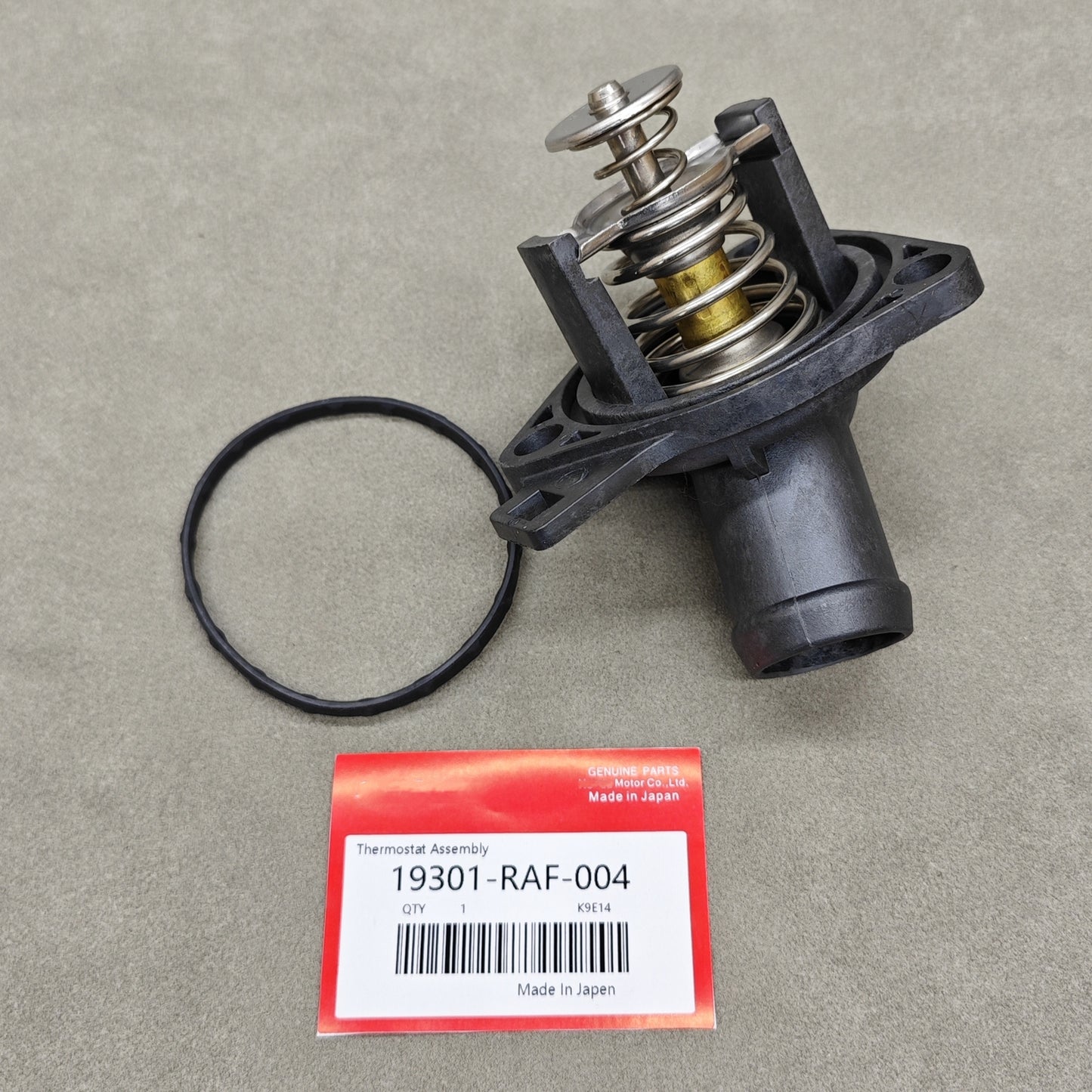 Engine coolant thermostat assembly 19301-RAF-004 is suitable for Honda for Acura TSX ILX.