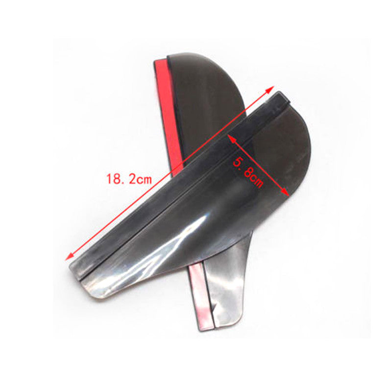 A pair of car accessories rearview mirror rain covers to protect against rain while driving in the rain. n