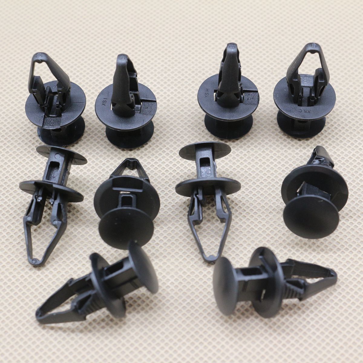 10-piece push-type mudguard, wheel and bumper retainer for GM, for Chrysler 11561368