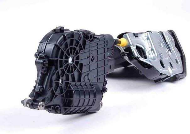 New Front Right Soft Close Door Lock Mechanism Actuator for E70 X5 E71 X6 v